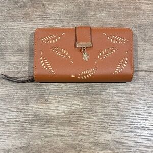 Vagabond Tan Leaf Design Women's Wallet
